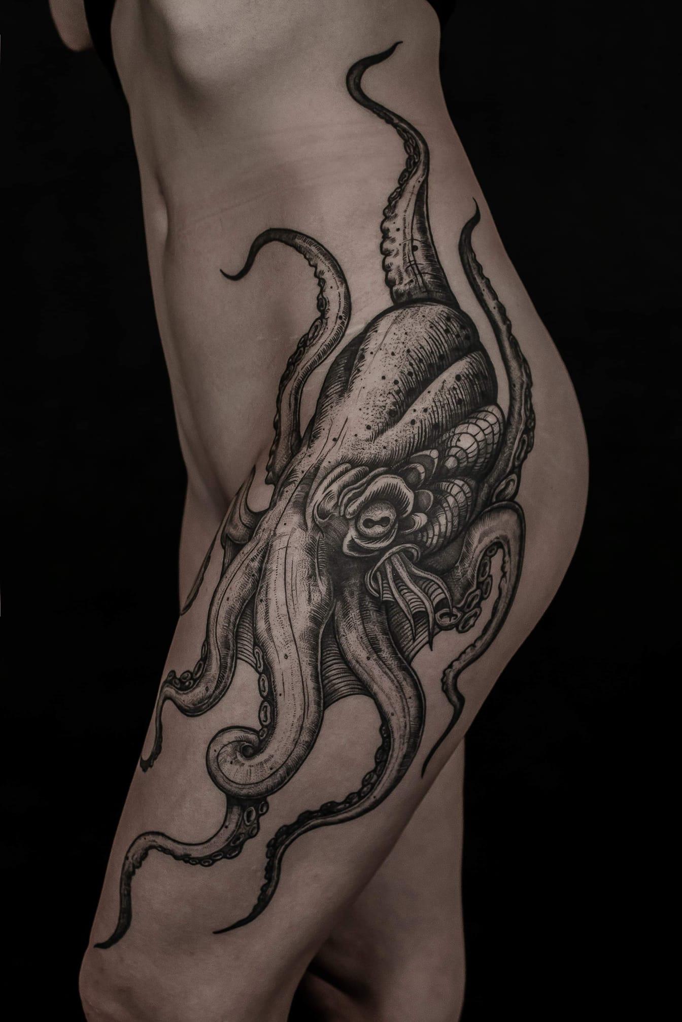 Inksearch tattoo Oskar Gurbada
