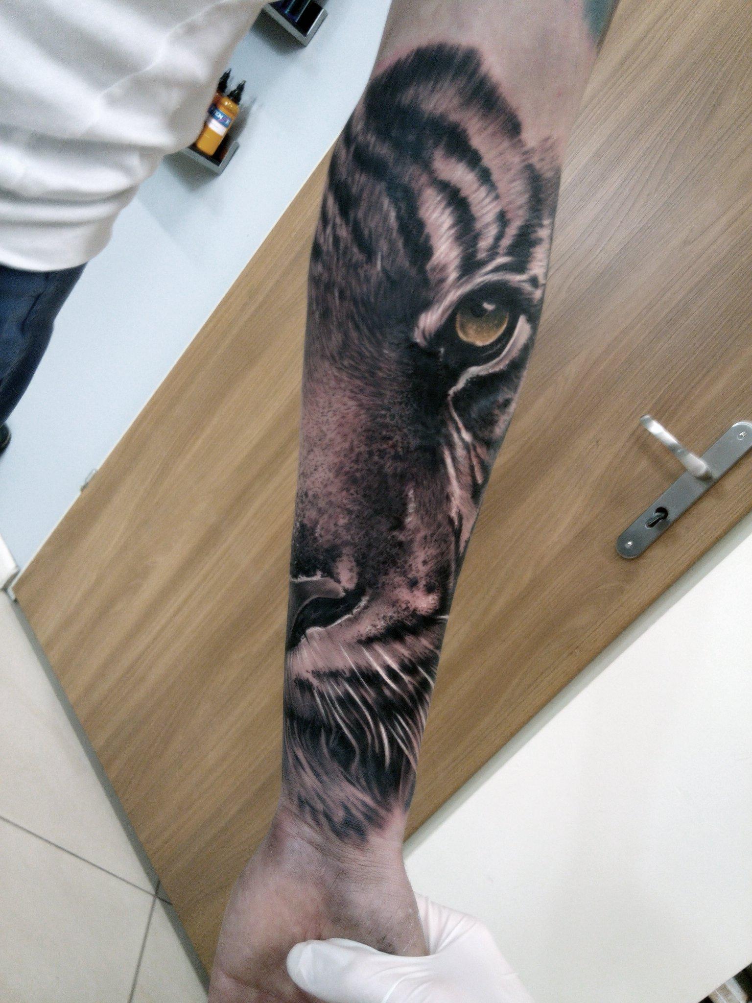 Inksearch tattoo Bartosz Ziarniecki - Bartosz Tatuażu