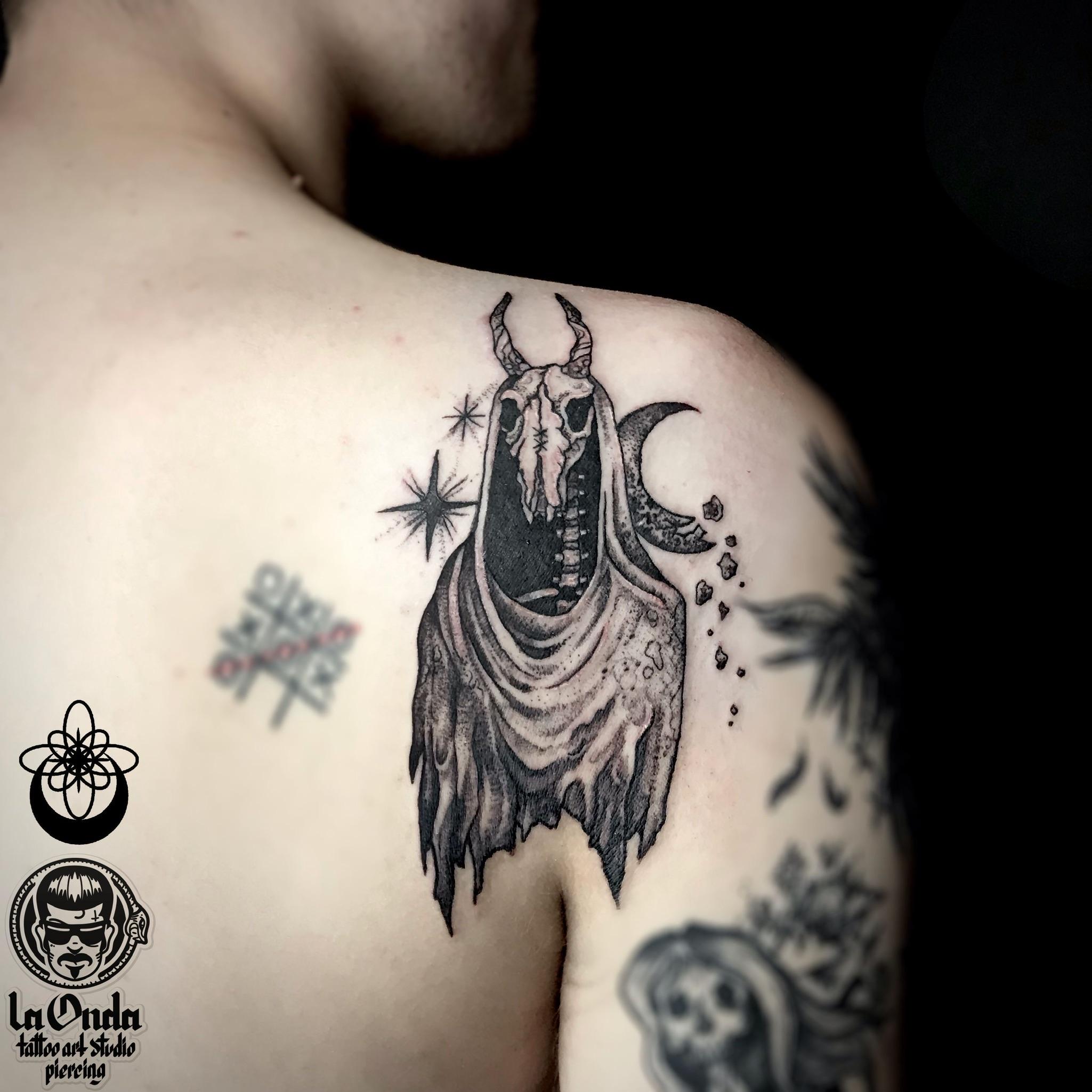 Inksearch tattoo Eterneco INK - Eliza Wiktorowicz