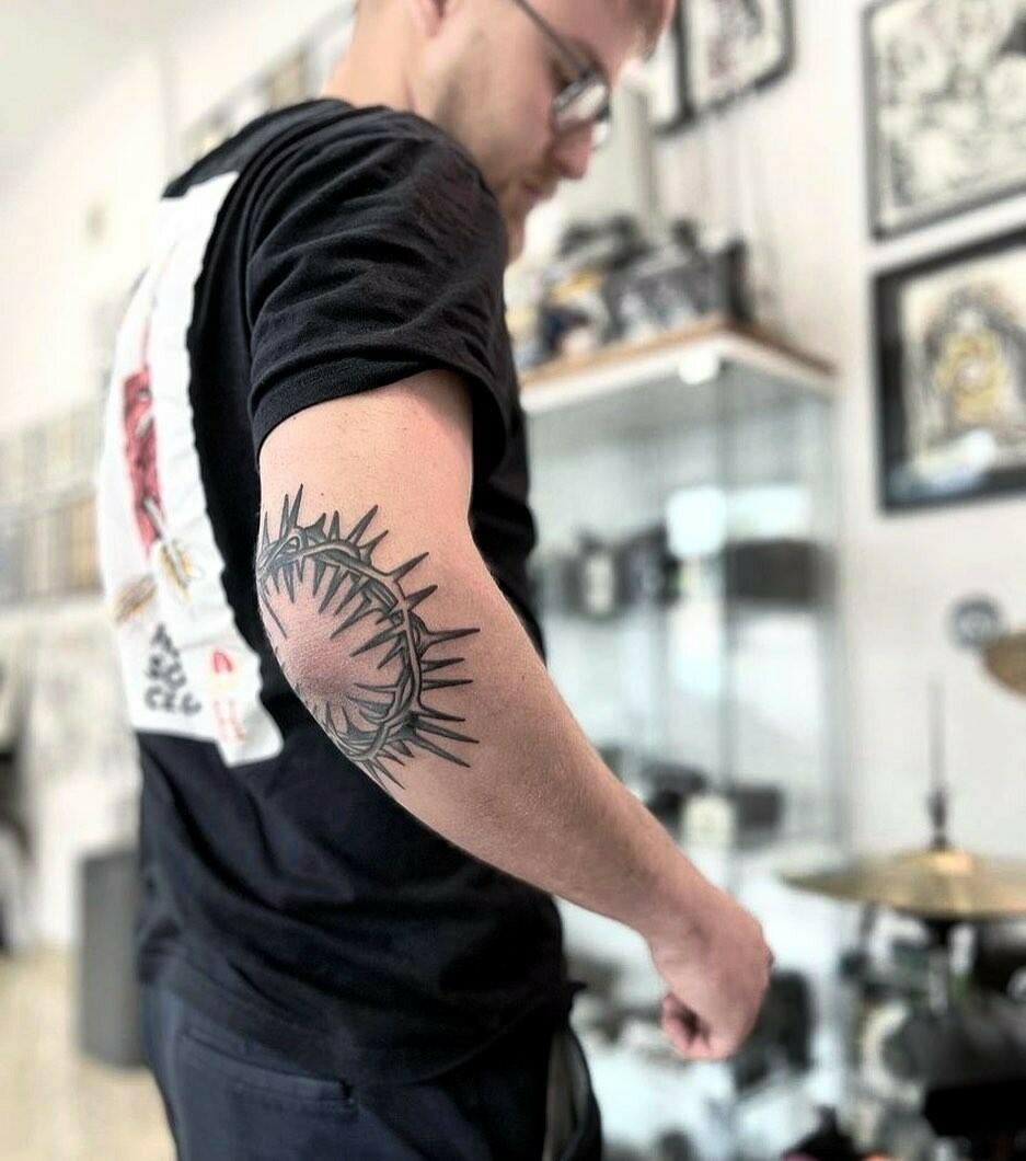 Inksearch tattoo Miejski Folklor Tattoo & Piercing