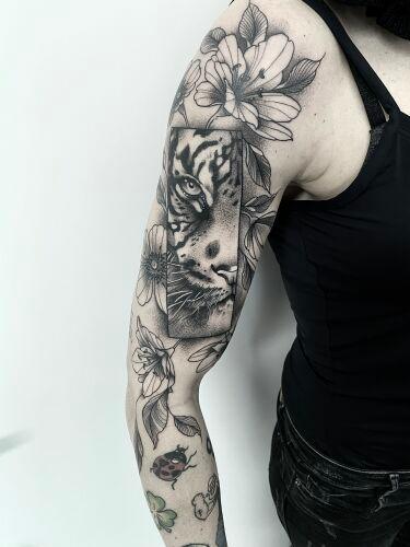 Inksearch tattoo Elena Lamberti