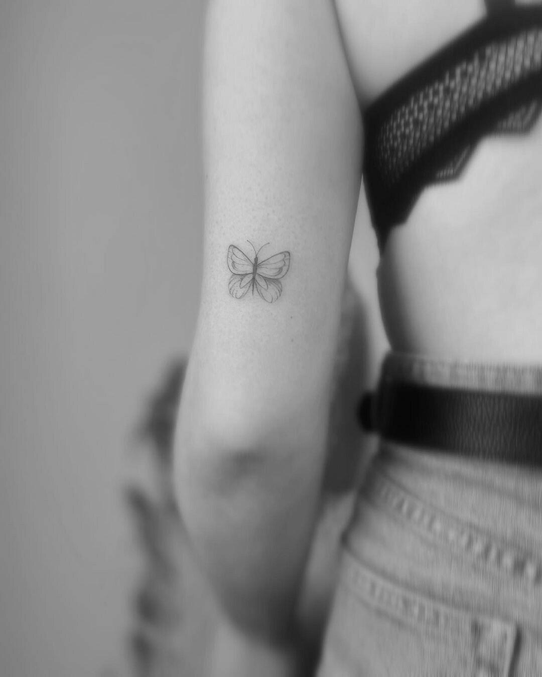 Inksearch tattoo mesandraws.tattoo