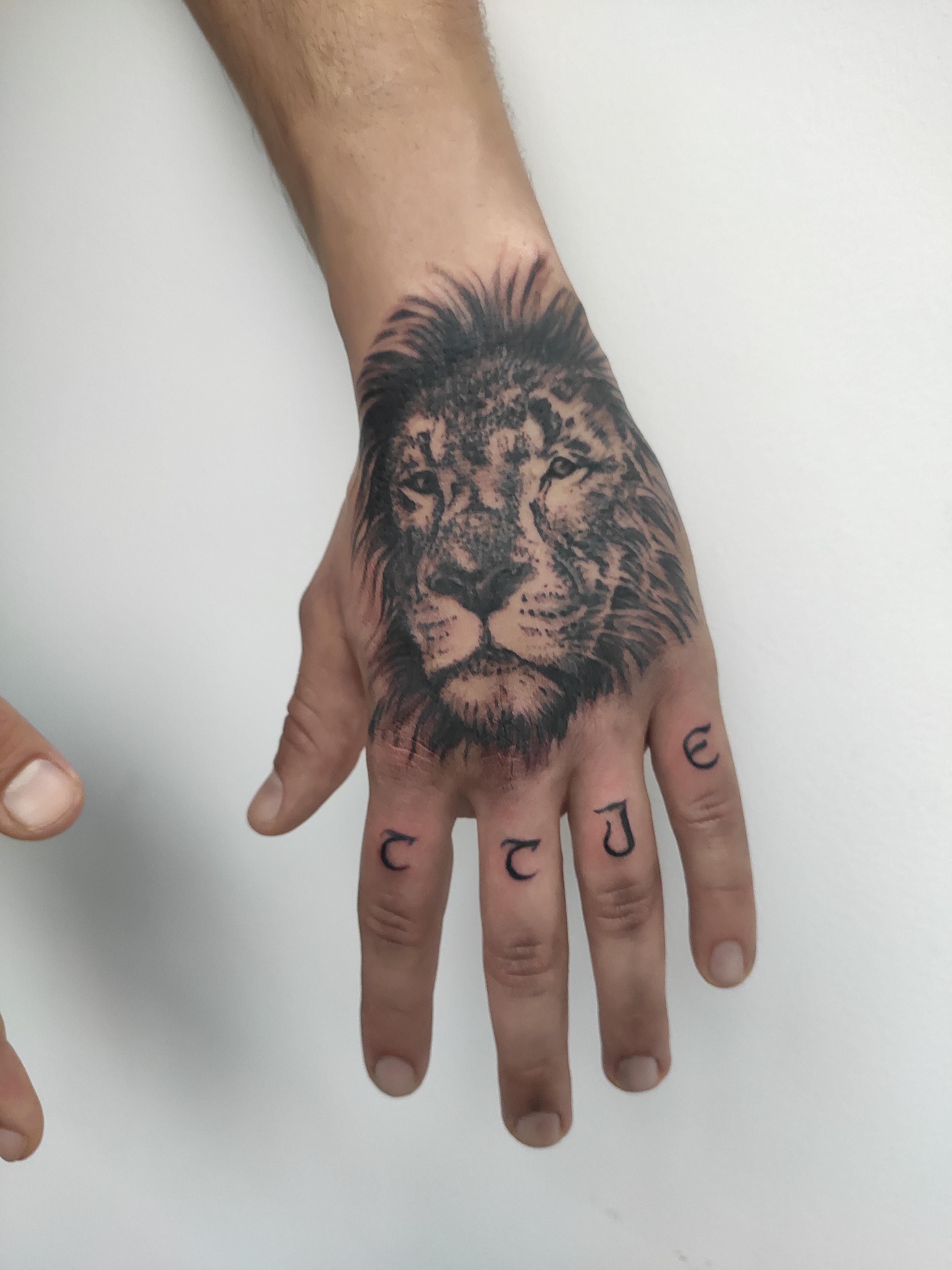 Inksearch tattoo Rosja Art Tattoo
