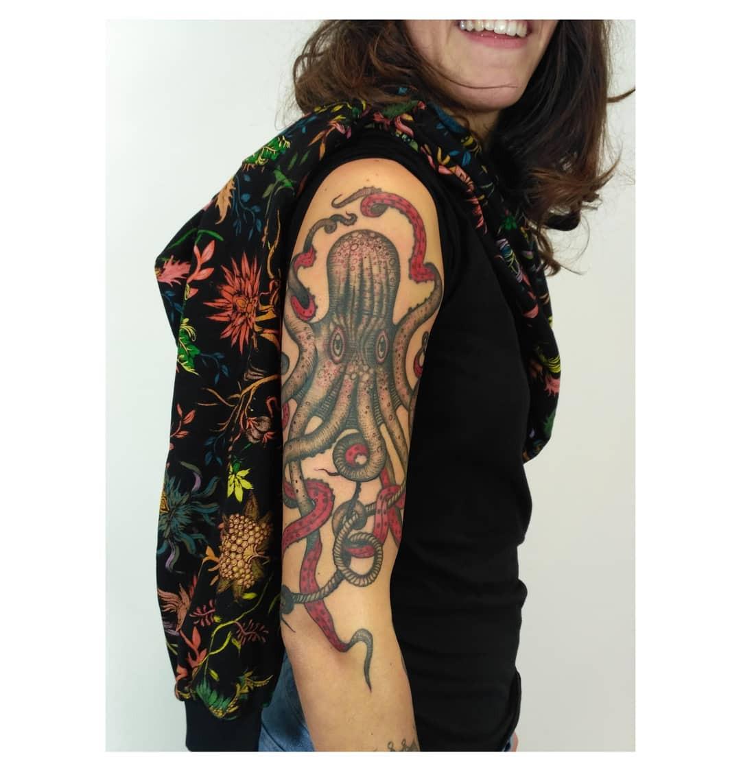Inksearch tattoo Anna Szejdewik aka Coxie