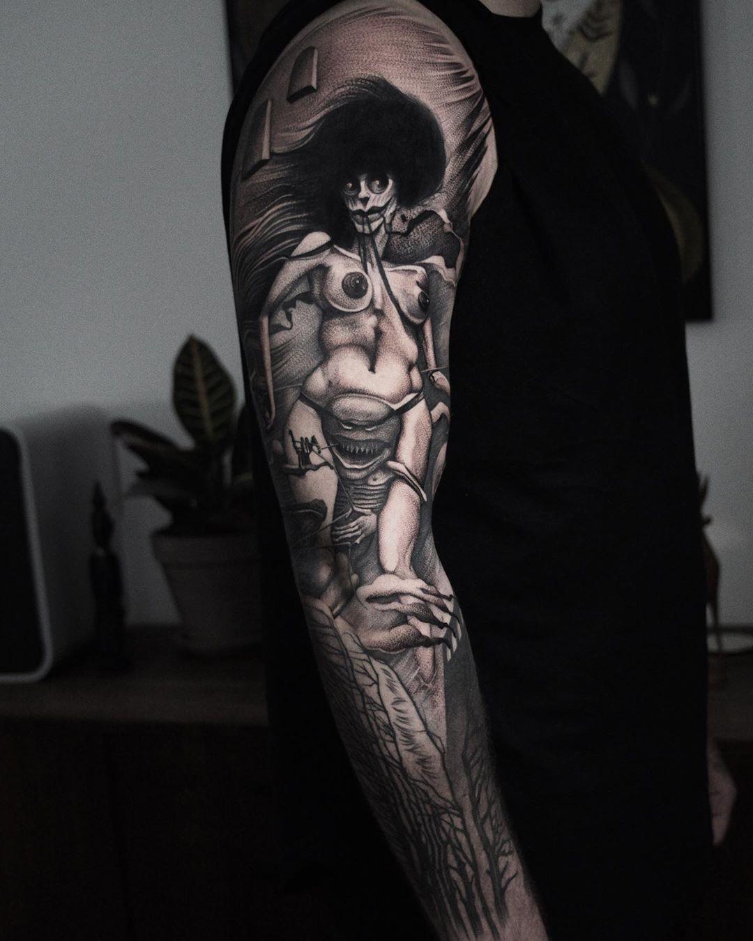 Inksearch tattoo Patryk Chybowski (Boski Tattoo)