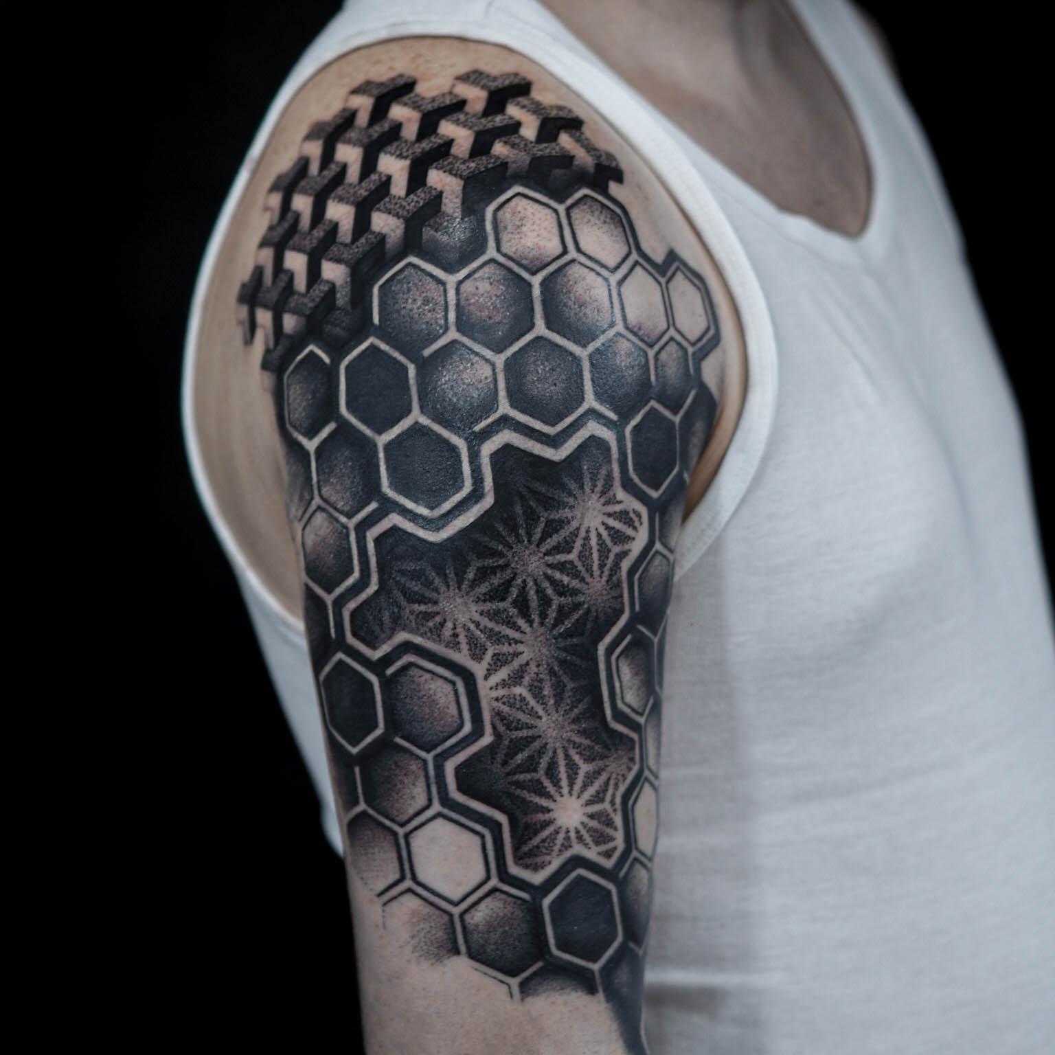 Inksearch tattoo Geometric Johny