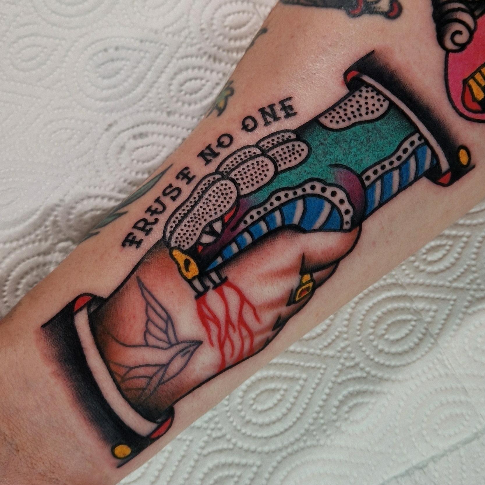 Inksearch tattoo Kanada_tattooer