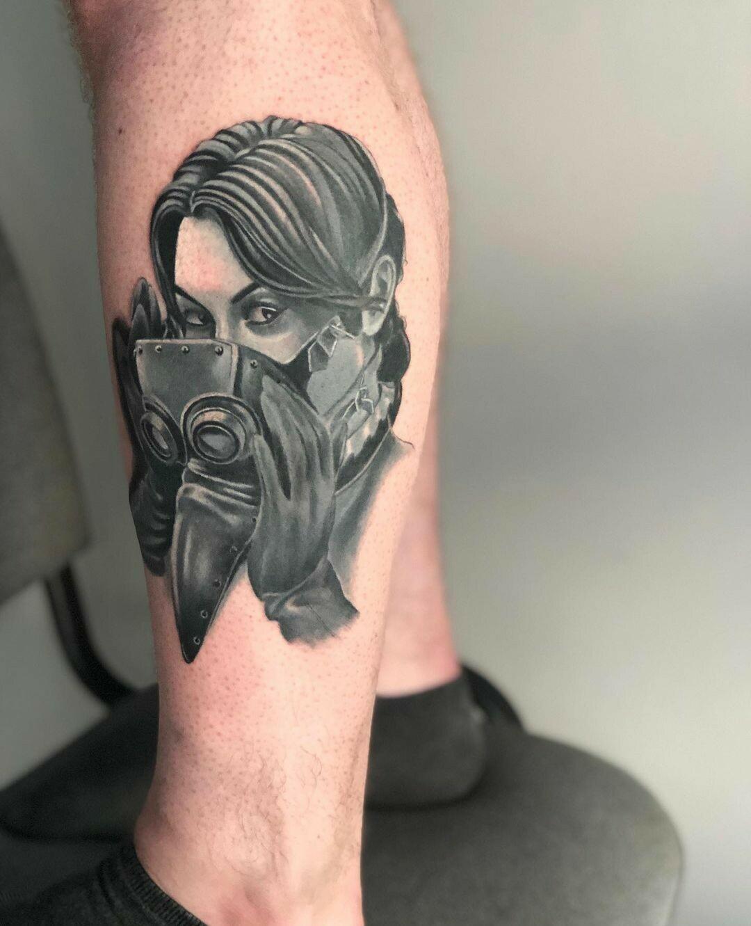 Inksearch tattoo La Familia Tattoo Shop