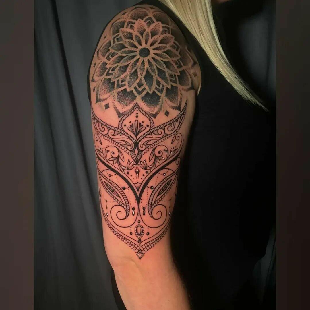 Inksearch tattoo Zabroń Mi Tattoo Magda Koralska