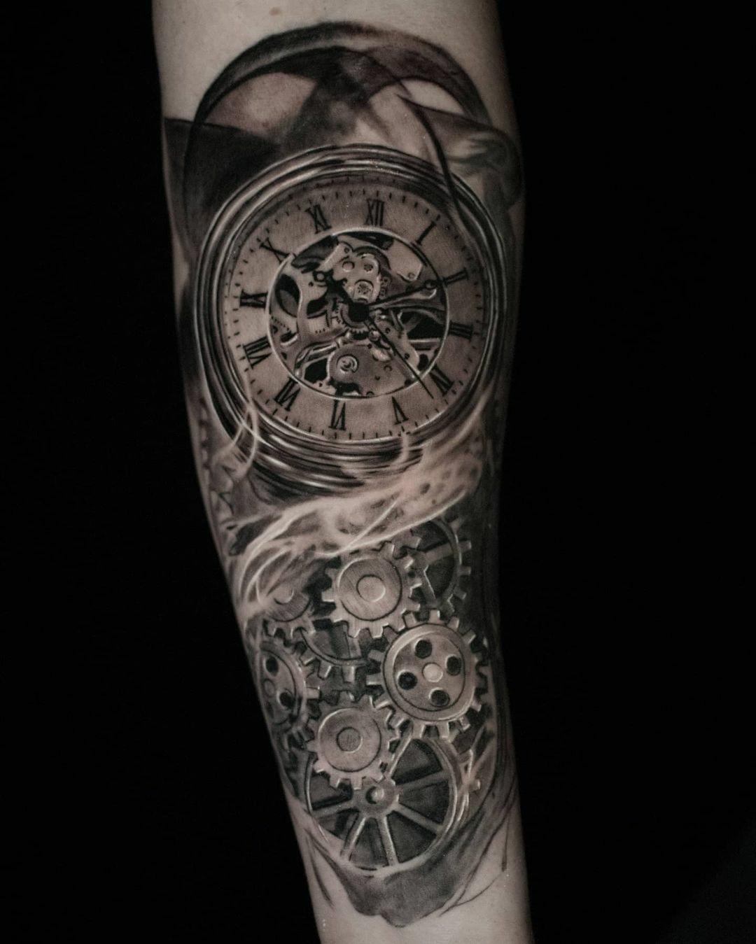 Inksearch tattoo Marcin Nencek Grey eye Tattoo