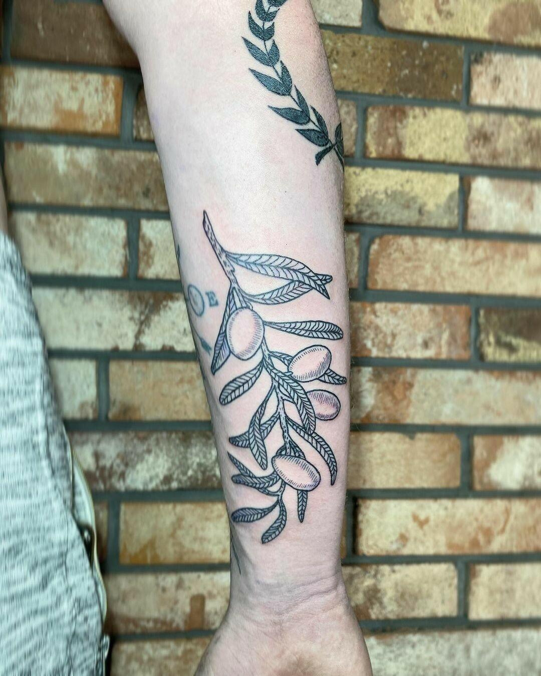 Inksearch tattoo Gloson