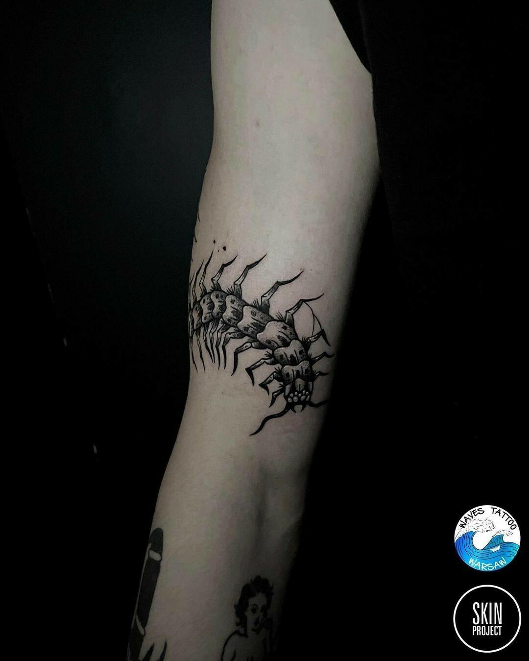 Inksearch tattoo Waves Tattoo Warsaw