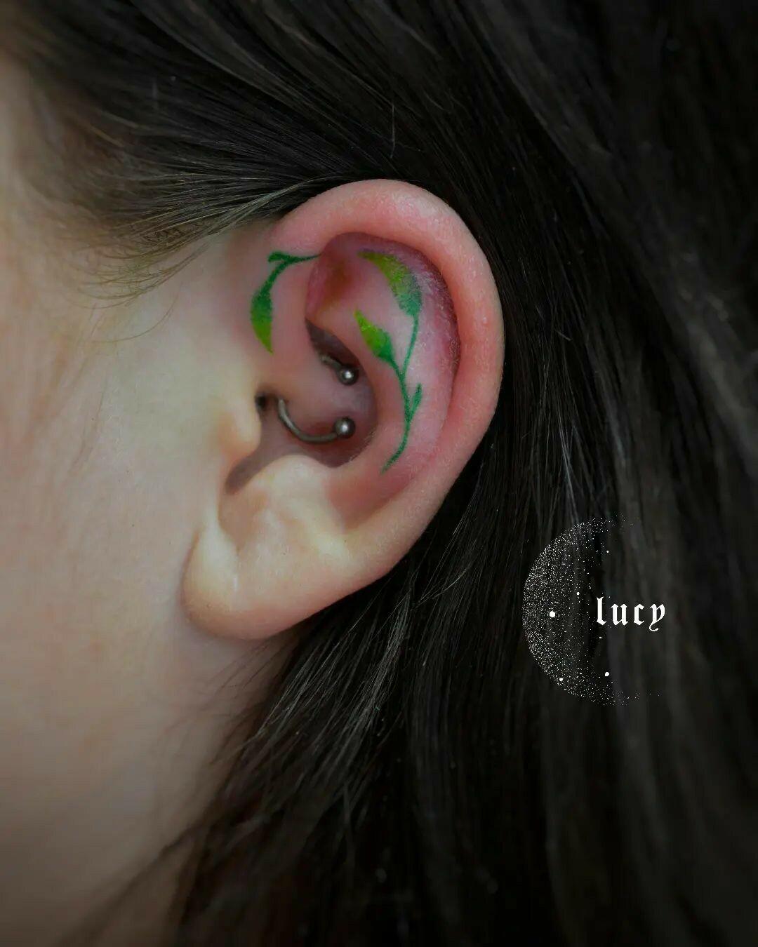 Inksearch tattoo Lucy_handpoke