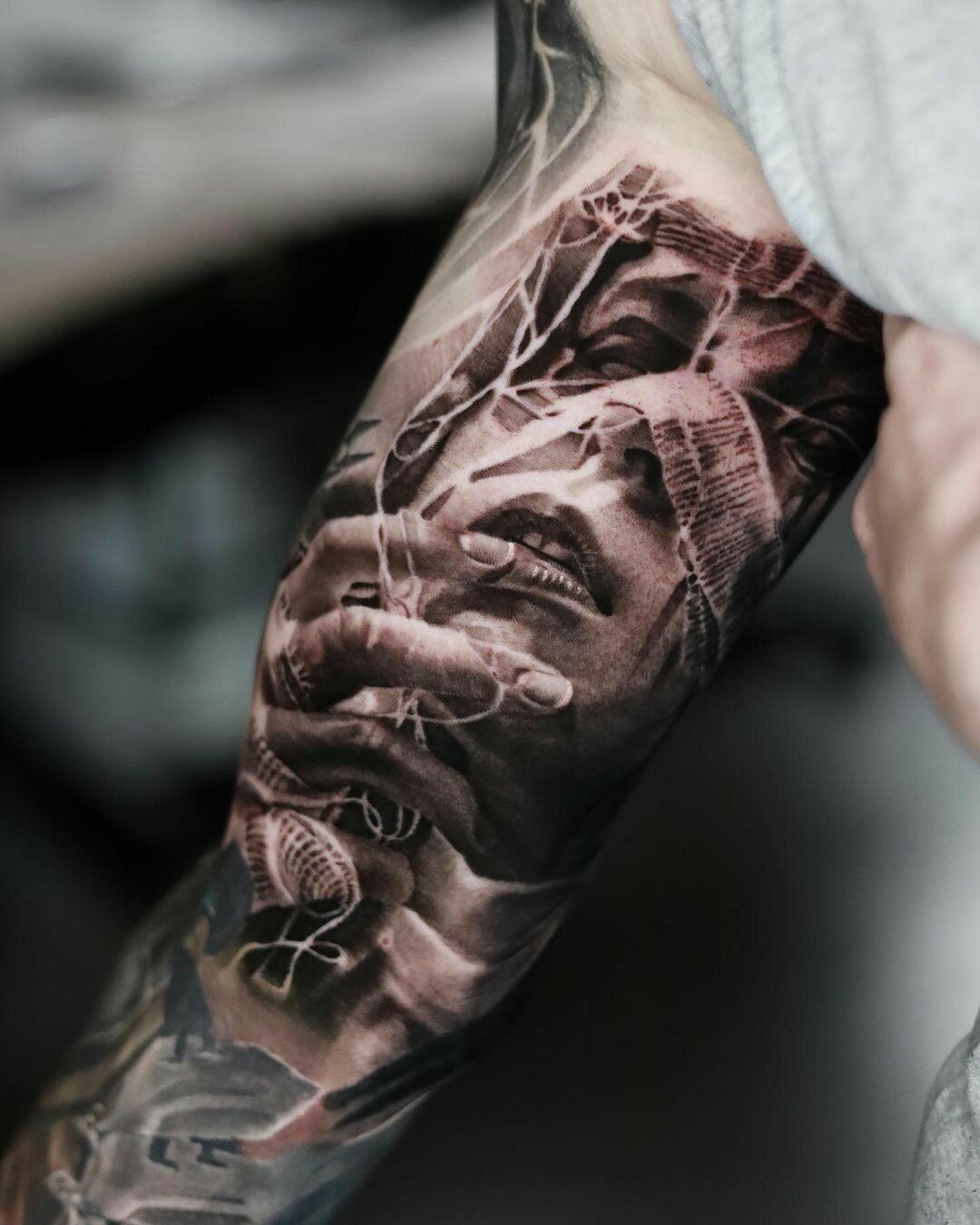 Inksearch tattoo Szymon Wrożyna