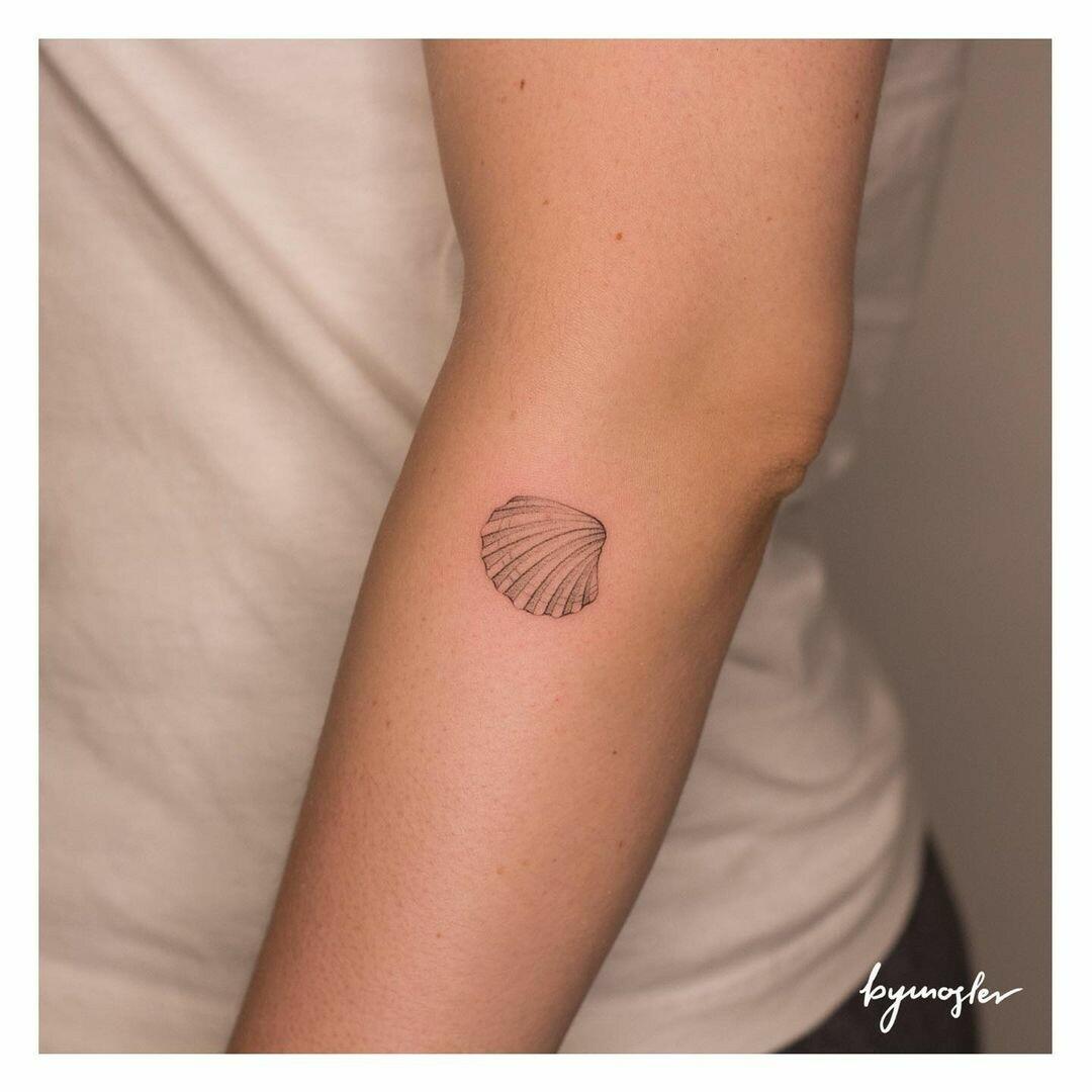 Inksearch tattoo byMosler
