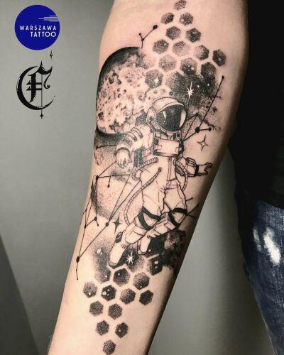 Luneoire inksearch tattoo