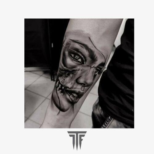 La Familia Tattoo Shop inksearch tattoo