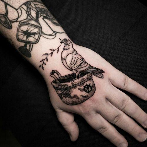 Dirty Lust Tattoo Warszawa inksearch tattoo