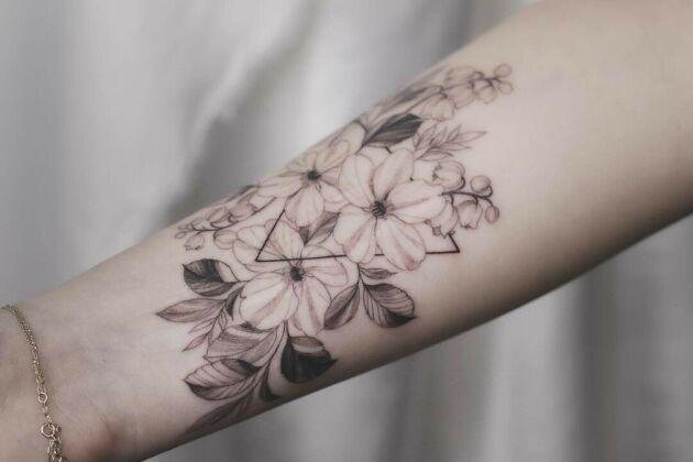 Joasia Luna inksearch tattoo
