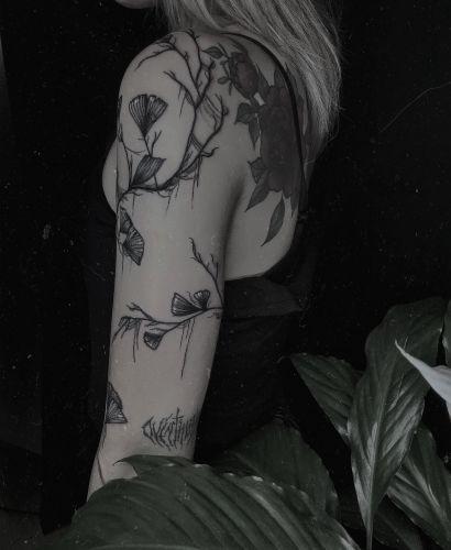 Emanuela Latoszek 🌙 The Sacred Touch ⚜️ inksearch tattoo