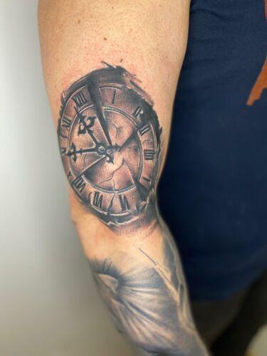 Adam Głowacki inksearch tattoo