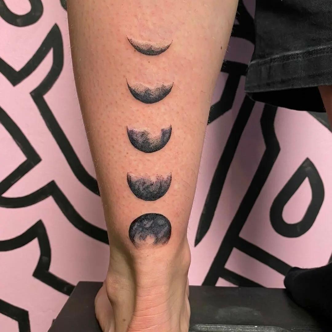 Tatuaż z motywem księżyca