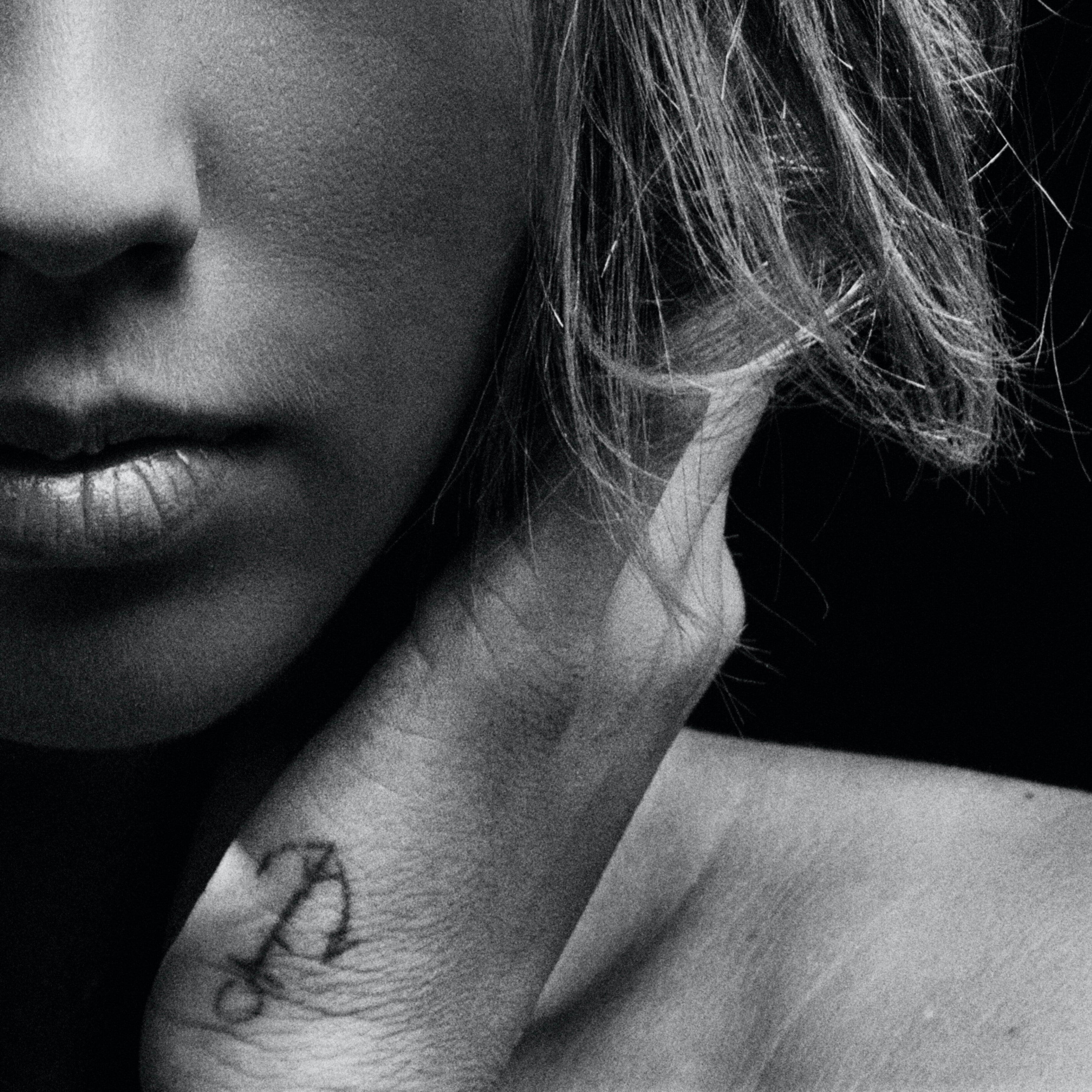 Tatuaż kotwica: Symbolika i znaczenie